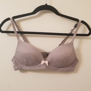 Brand New Victoria's Secret Bra 34a